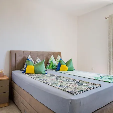 Apartmani Tanja Celina Exterior photo
